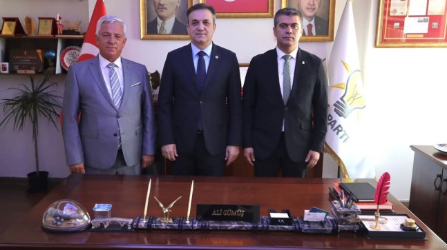 AK PARTİ GENEL MERKEZ SİYASİ VE HUKUKİ İŞLER BAŞKAN YARDIMCISI MEVLÜT KURT’TAN TEKİRDAĞ İL BAŞKANLIĞINA ZİYARET