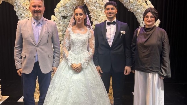 Milletvekili Mestan Özcan, Sevinç Ailesinin Mutlu Gününe Ortak Oldu
