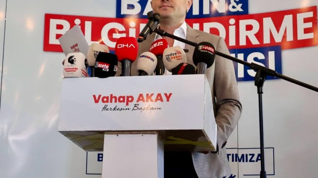 Vahap Akay, CHP’den İstifa Etti! 