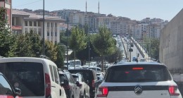 Başkan Vahap Akay, 11 Yıllık Belediye Başkanlığı Döneminde Trafik ve Şehir Planlaması Yapamadı!
