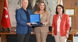 Mansur Yavaş, Candan Yüceer’i Ziyaret Etti!