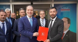 Yeniden Refah Partisi İlçe Başkanı Özdemir’den Düğün Salonu Tepkisi: “Narkozun Etkisinden Çıkın Artık”