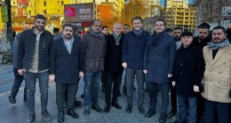 AK Partili Gökhan Diktaş’tan Galata Köprüsü’nde Filistin Mesajı: “Zulme Karşı Susmayacağız”   