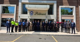 TEKİRDAĞ’DA PROTOKOL VE EMNİYET MENSUPLARI BAYRAMLAŞMA PROGRAMINDA BİR ARAYA GELDİ