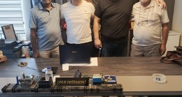 Muhammet Çelik, İş İnsanı Onur Değirmenci’yi Makamında Ziyaret Etti! 