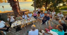 AK PARTİ İLÇE BAŞKANI MUHAMMET GÖKMEN, YEĞEN 1 SİTESİ SAKİNLERİYLE BİR ARAYA GELDİ