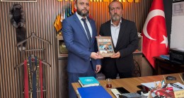 Marmaraereğlisi Ülkü Ocakları Başkanı Cihan Dal, Çalışma Ofisinde MHP’li Kadir Öncü’yü Ziyaret Etti!