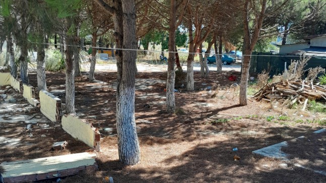 CHP’li Marmaraereğlisi Belediyesi Tarafından Yeniçiftlik’in, Göbeğinde Satılan Alan ” Metruk ” Bir Halden Hala Kurtulamadı!