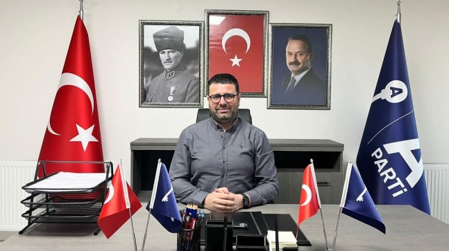Anahtar Parti Ergene ilçe Başkanı Sn. Mehmet Bozdağ, Yavuz Ağıralioğlu’nun Yol Arkadaşı Gazeteci Hasan İpek’e Yönelik Anahtar Partililer Tarafından Yapılan Sözlü ve Fiziksel Saldırıya Yönelik Kamuoyu Duyurusu Yayımladı!