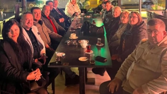 CHP Marmaraereğlisi Göz Kamaştırıyor!     CHP Marmaraereğlisi ilçe Örgütü, Özsüt İşletmesinde Bir Araya Geldi!