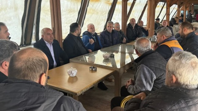 AK Parti Marmaraereğlisi İlçe Başkanı Muhammet Gökmen Balıkçılarla Bir Araya Geldi: “İlçemizin Sorunlarını Yakından Takip Ediyoruz”