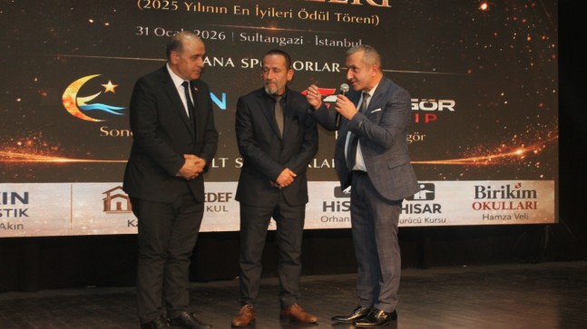 Kadir Öncü’ye Anlamlı Ödül!