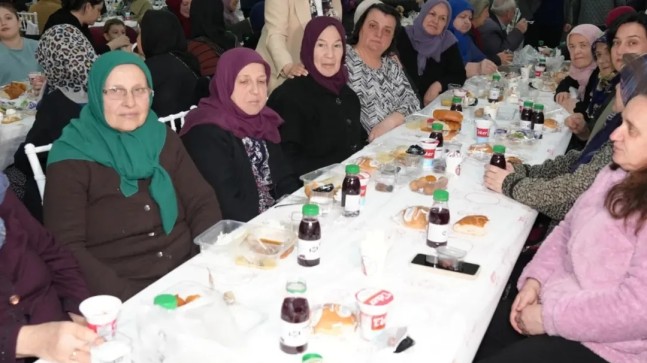 ERGENE’DE GÖNÜL SOFRALARI KURULDU: RAMAZAN BEREKETİ PAŞAKÖY VE PINARBAŞI’NDA BAŞLADI