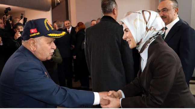 Aile Bakanı Göktaş’tan bayram mesajı: ‘Hiç kimseyi geride bırakmayacağız’