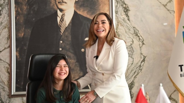 Tekirdağ Büyükşehir Belediyesi’nde Bayram Coşkusu: Başkanlık Koltuğu Zeynep Eda’nın!