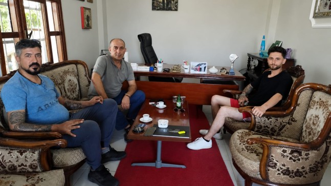 ANAHTAR PARTİ TEKİRDAĞ TEŞKİLATI BÜYÜMEYE DEVAM EDİYOR: ERSİN SAVAŞ’TAN YENİ ÜYE KATILIMIYLA GÜÇ BİRLİĞİ MESAJI
