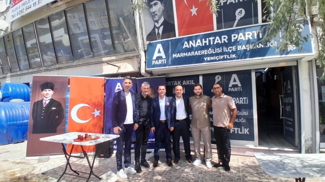 Anahtar Parti Marmaraereğlisi’nde Yeniçiftlik Hizmet Binasını Açtı: STK ve Esnaf Ziyaretleriyle Sahaya İndi
