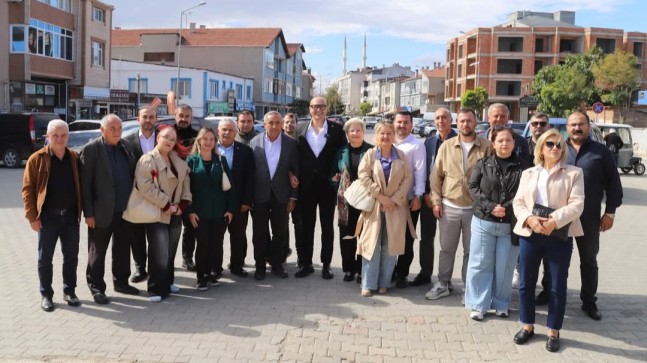 HAKKICAN ALÇAN SAHAYA İNDİ, İDDİALARI BOŞA ÇIKARDI: CHP MARMARAEREĞLİSİ SOKAKTA, HALKLA OMUZ OMUZA!