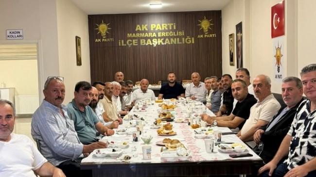 Ak Parti Marmaraereğlisi ilçe Başkanlığında, Mahalle Başkanları Buluşması Gerçekleştirildi!