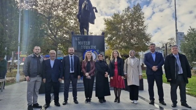 Ak Parti Marmaraereğlisi 24 Kasım Öğretmenler Günü’nü Kutladı!