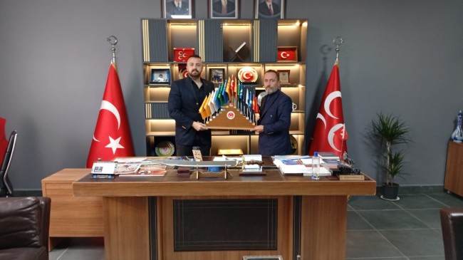 İş İnsanı Kadir Öncü’den MHP Tekirdağ İl Başkanlığı’na Anlamlı Ziyaret