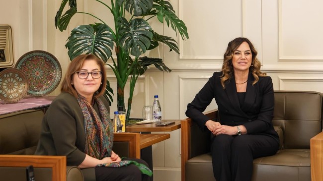 Candan Yüceer’in Fatma Şahin Ziyareti Merak Konusu Oldu