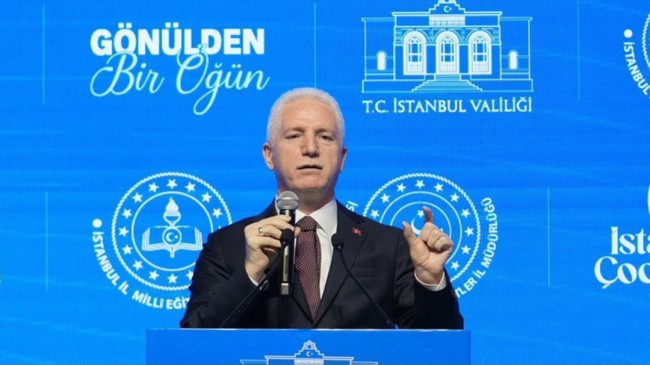 İstanbul Valiliği, İhtiyaç Sahibi Öğrencilere Eğitim Dönemi Boyunca Aylık 2 Bin TL Destek Ödemesi Yapacak!