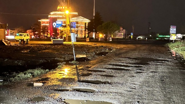 HÜR SES ÖZEL HABER: KELEBEK SOKAK SAKİNLERİNDEN YOL TEPKİSİ: “BU ÇİLE BİTSİN”