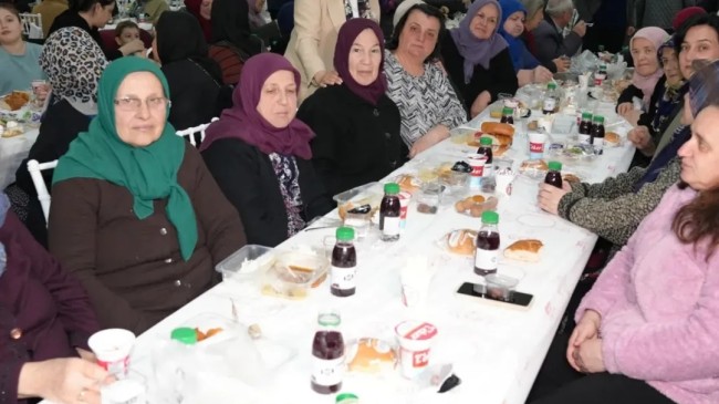 ERGENE’DE GÖNÜL SOFRALARI KURULDU: RAMAZAN BEREKETİ PAŞAKÖY VE PINARBAŞI’NDA BAŞLADI