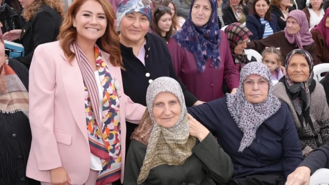 BAŞKAN TOPAK’TAN 8 MART MESAJI: “KADIN GÜÇLÜYSE GELECEK UMUT DOLUDUR”