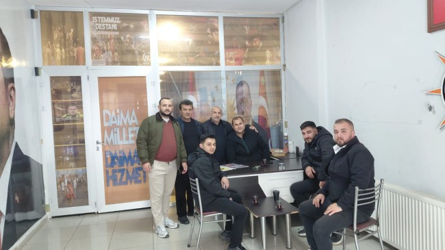 Marmaraereğlisi’nde AK Parti’ye Yoğun İlgi: Nöbetçi Başkan Temurboğa’ya Ziyaretçi Akını