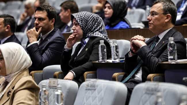AK PARTİ MKYK TOPLANTISI GERÇEKLEŞTİRİLDİ: GÖKHAN DİKTAŞ’TAN “HAYIRLI OLSUN” MESAJI