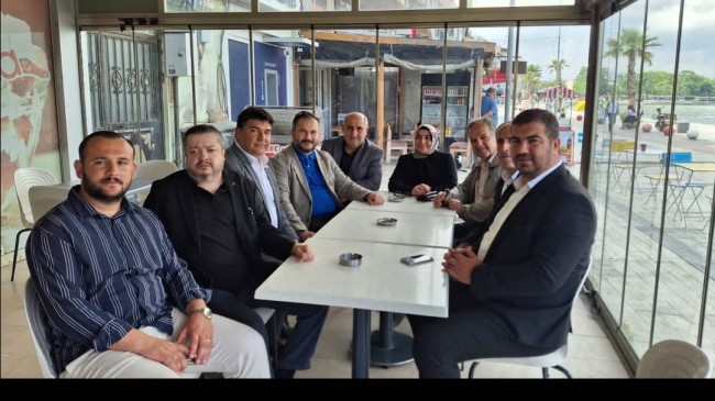 Marmaraereğlisi’nde Kurban Bayramı Coşkusu: AK Parti ve MHP Heyetleri Bayramlaşma Programında Buluştu