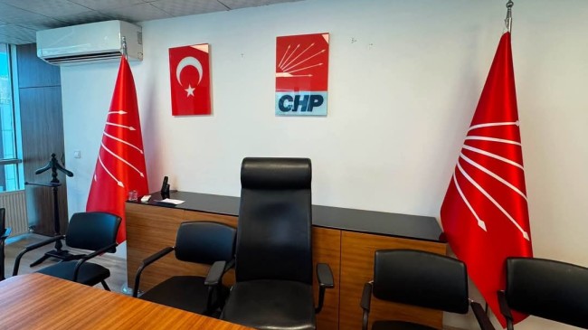 CHP Tekirdağ İl Başkanlığı ve Süleymanpaşa ilçe Başkanlığı Boşaltıldı! 