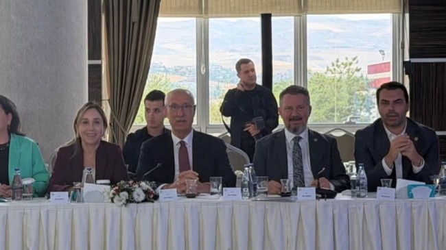 İçişleri Bakanı Mustafa Çiftçi Başkanlığında AK Parti Milletvekilleri ile Kritik Toplantı